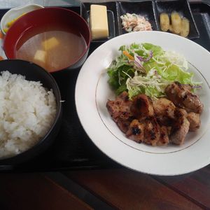 トンテキ定食